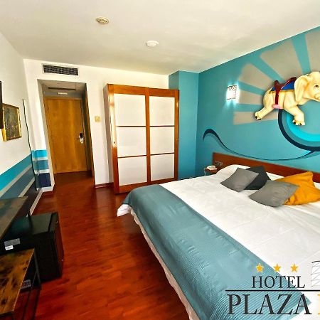 Hotel Plaza Inn Figueres  Exteriör bild